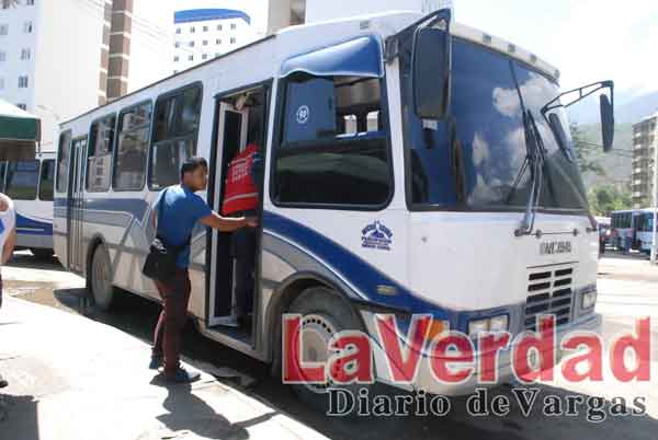 Transportistas Caracas-La Guaira azotados por malhechores