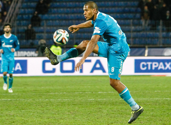 El Zenit de “Salo” doblegó al Standard en la Champions