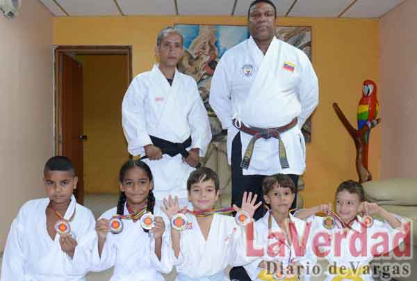 Escuela de iniciación de karate destaca en Caracas