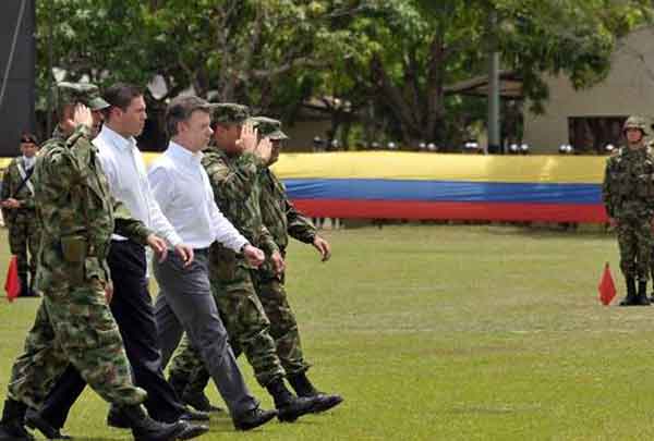 Para Santos cualquier beneficio jurídico para FARC se aplicará a militares