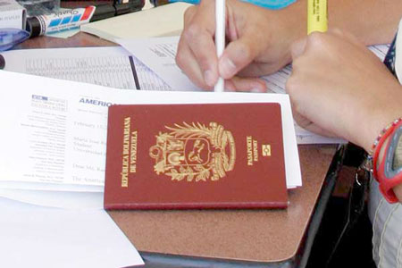 Usuarios que no retiren sus pasaportes en Saime serán multados