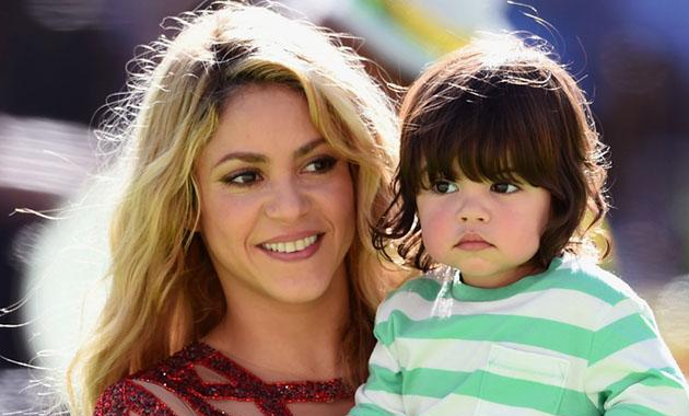 Shakira asegura que su hijo con Gerard Piqué aprende siete idiomas