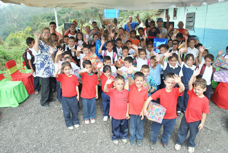 “Dona una alegría en Navidad” benefició a ocho mil niños