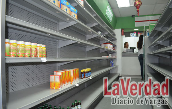 Estantes de farmacias  están “pelados”