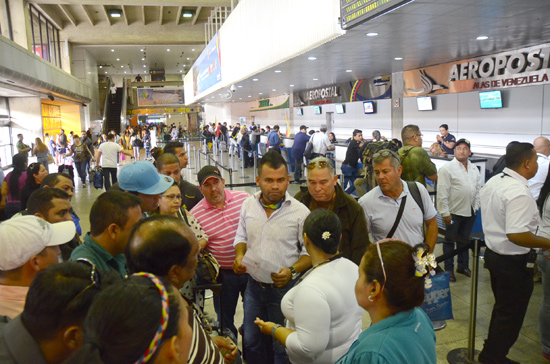 Más de 30 pasajeros a Puerto Ordaz y Maturín se quedan varados