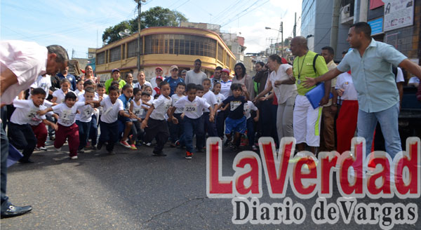 Escuelas participan en toma deportiva por aniversario de Maiquetía