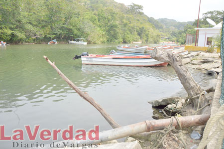 Aguas negras contaminan río de Chuspa