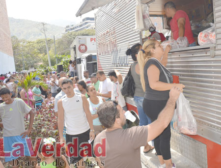 Urbanismos de Tanaguarena se beneficiaron con bodegas de Pdval