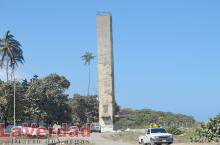 Piden recuperar reloj de piedra en Naiguatá