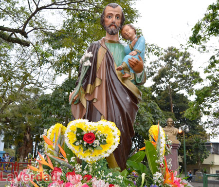 Con "Colores para San José" escuelas tomaron calles de Carayaca