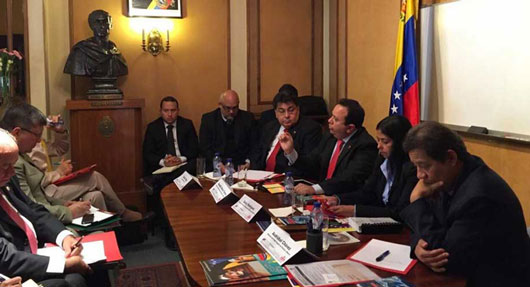 Canciller sostuvo encuentro con embajadores venezolanos en Europa