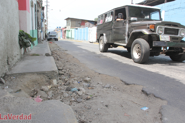 Autoridades se olvidaron de las calles de Quenepe