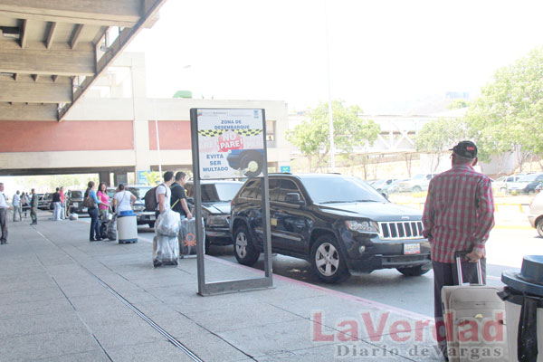 Taxistas exigen incremento de tarifas acorde a la inflación