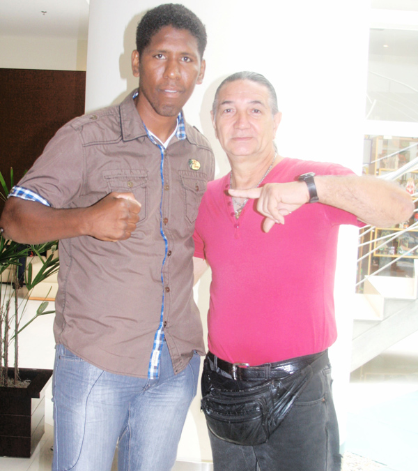 Guzmyr Perdomo: Campeón nacional crucero de boxeo