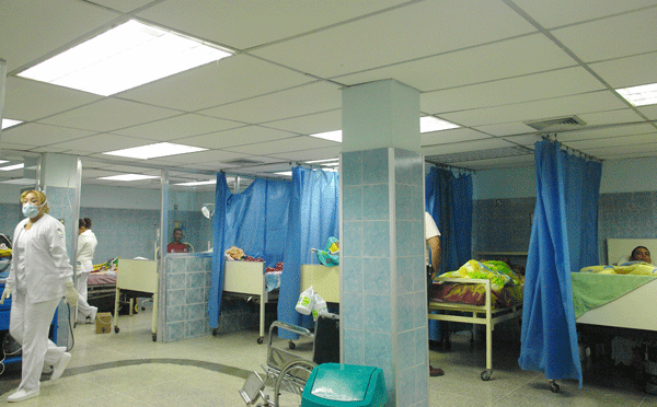 Registran dos heridos en emergencias de hospitales
