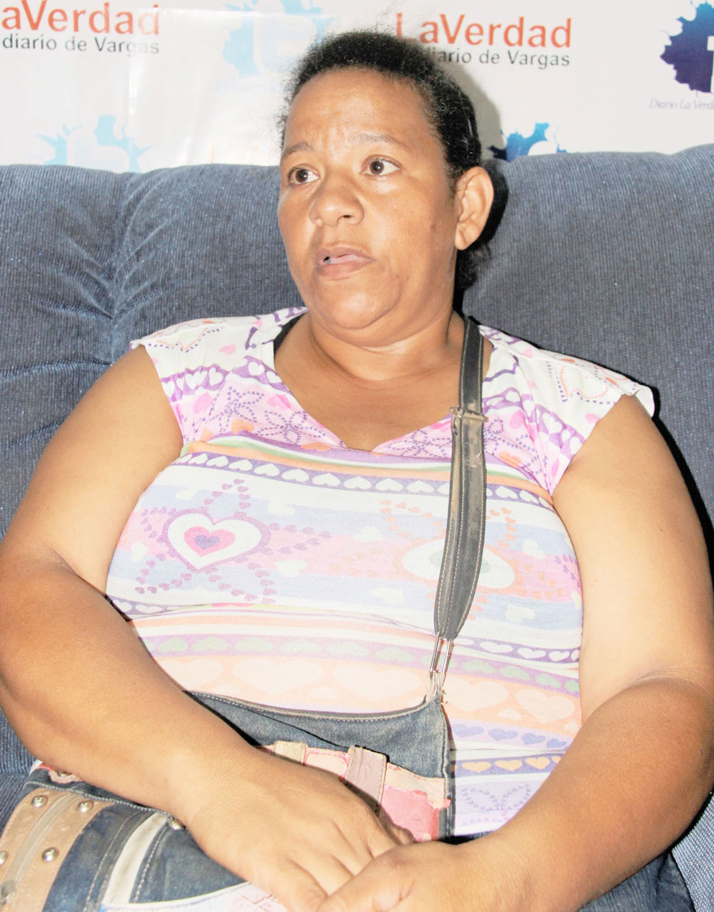 Madre denuncia acoso para sacarla de su casa violando decisión del Juez