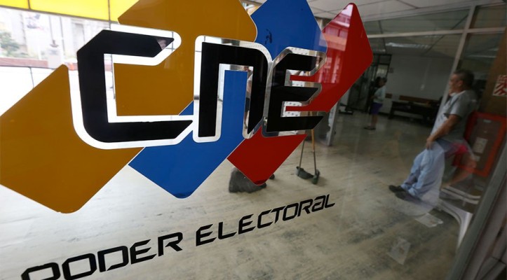 CNE arrancó auditorías de las máquinas de votación de cara a las elecciones del 6D