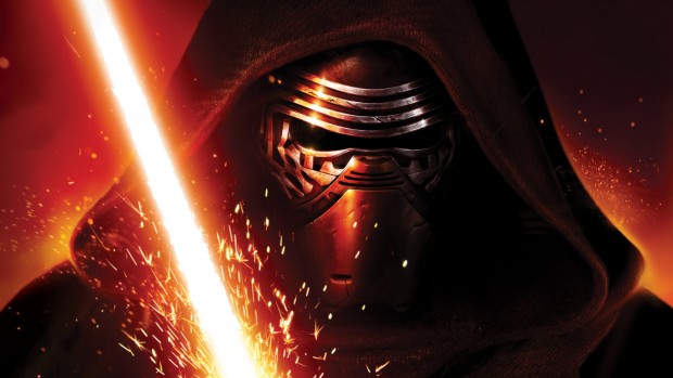 Nueva imagen de Kylo Ren y polémico sable láser en Star Wars: El despertar de la Fuerza