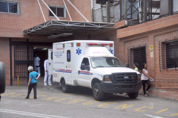 Ambulancia del Periférico no cumple con condiciones médicas