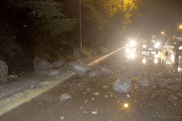 Torrencial aguacero provocó deslizamientos en Punta de Mulatos