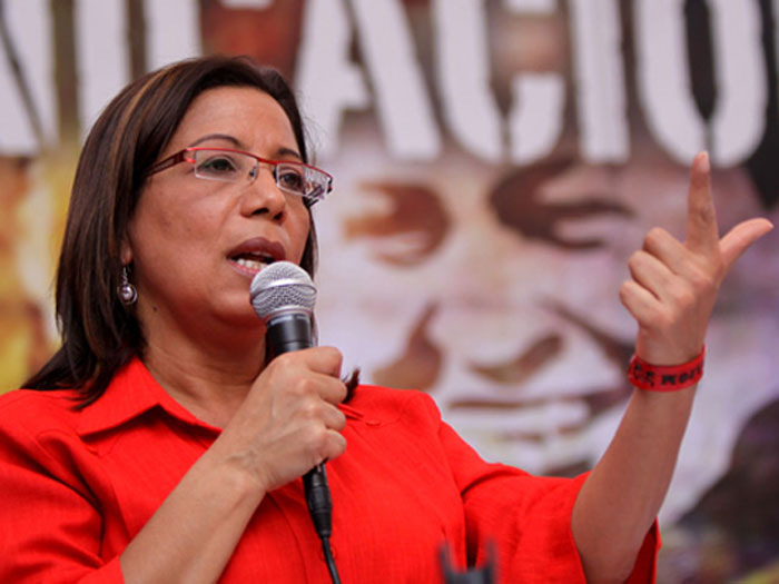 Tania Díaz aseguró que regreso de Rosales es una acción desesperada