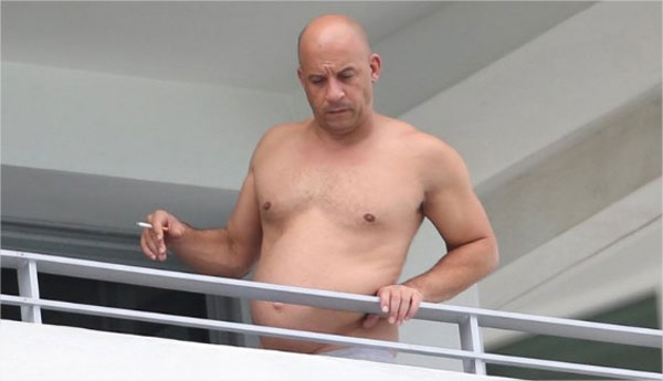 Vin Diesel se dejó ver sin camisa y sorprendió con una abultada barriga