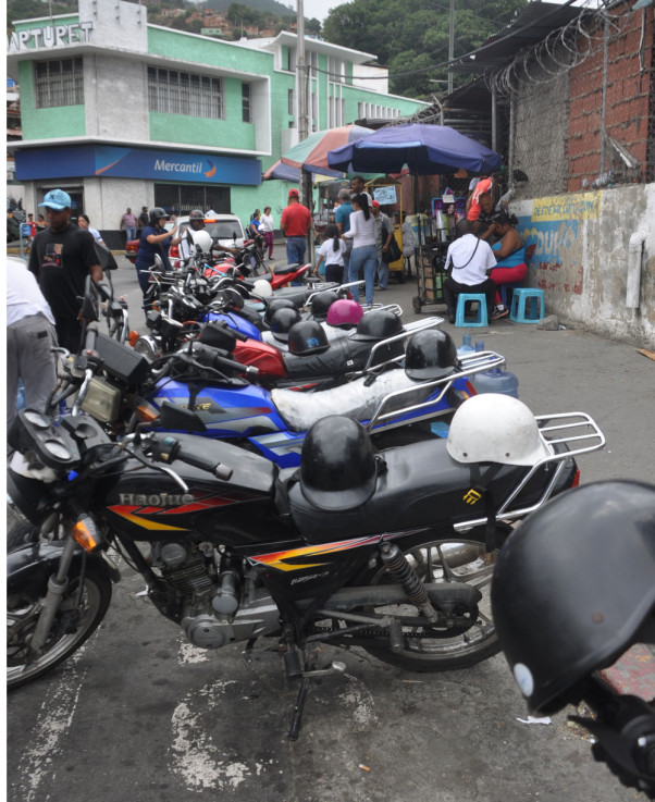 Mototaxistas restringen horario y zonas por seguridad