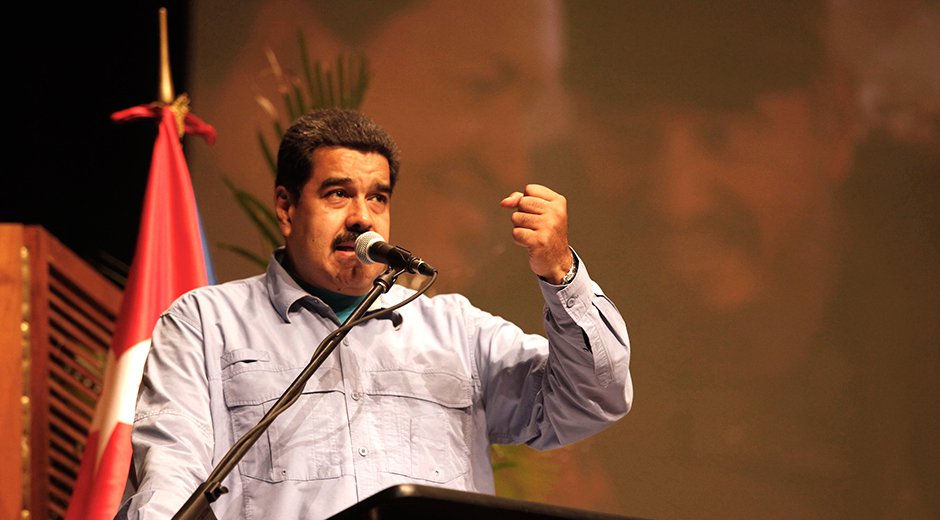 Maduro pide a sus militantes que “no se confíen” para el 6D