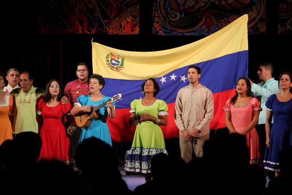 “Voces risueñas de Carayaca” siguen engalanando a Vargas con sus melodías