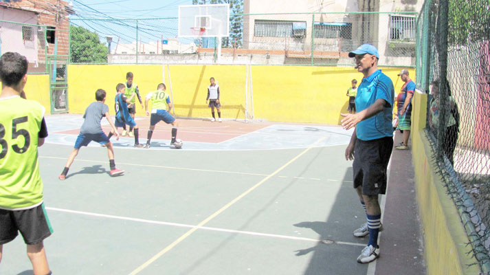 “Pariata” y “Mágicos” dominaron Copa Navidad 2015 de futsal LFMEV