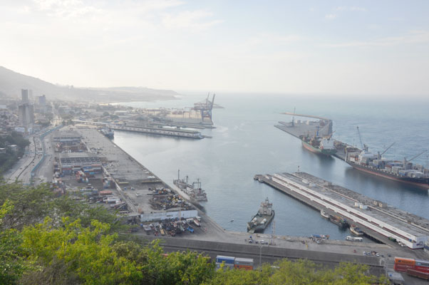 Rusvel Gutiérrez: Puerto de La Guaira está en plena capacidad operativa