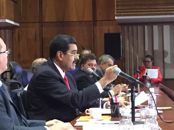 Nicolás Maduro: "Lamento que la AN le haya dado la espalda al país"