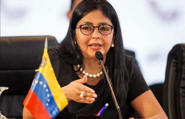 Delcy Rodríguez tildó de cobarde al secretario general de la OEA