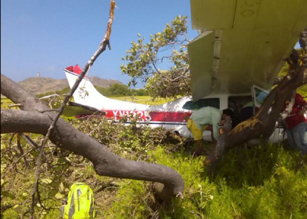 Avioneta se salió de la pista y dejó seis personas lesionadas