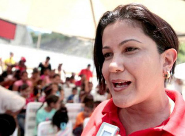 Ministra de Turismo exhorta a los venezolanos a disfrutar los Carnavales en paz