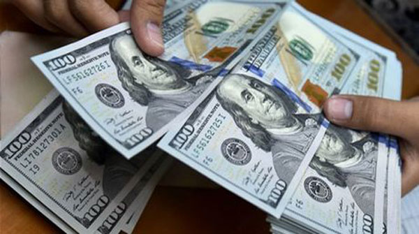 Bloomberg: Economía venezolana pone en riesgo pago de la deuda externa