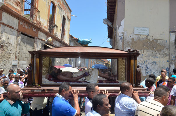 El Santo Cristo de la Salud recorrerá las callecitas de La Guaira