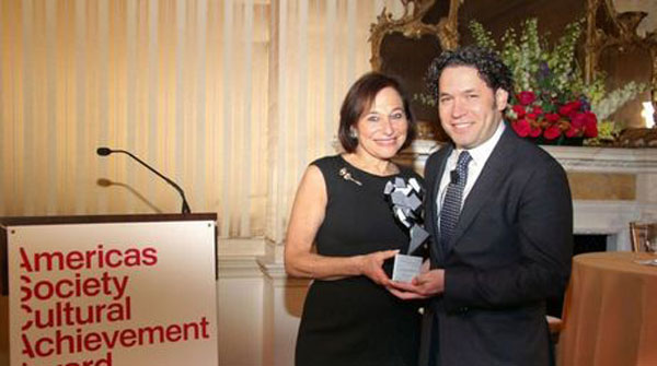Dudamel recibió premio de Americas Society al Logro Cultural