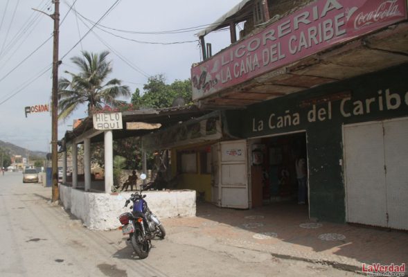 Por tercera vez en el año se meten a licorería en Las Salinas