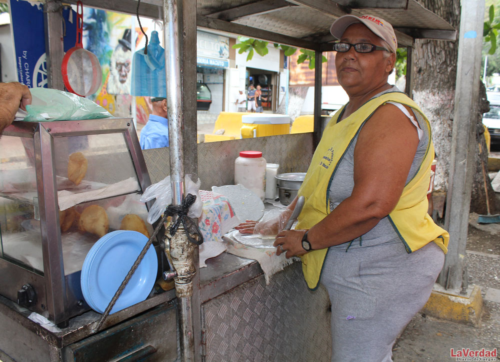 Claudia Montiel lleva 47 años haciendo empanadas