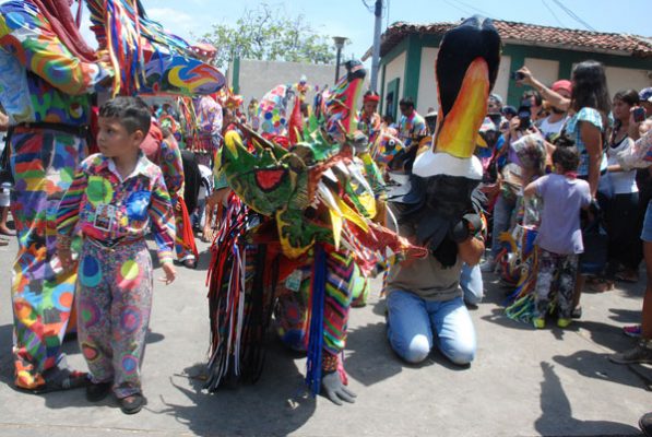 Diablos Danzantes de Naiguatá se preparan para festejar Corpus Christi