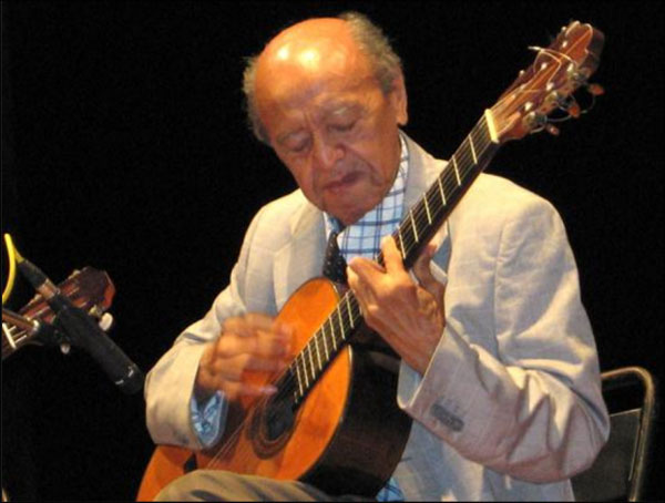 Fallece el maestro venezolano de la guitarra clásica Alirio Díaz a sus 92 años