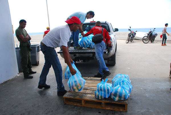 Normalizan distribución de bolsas luego de huelga de graneleros en Puerto Cabello