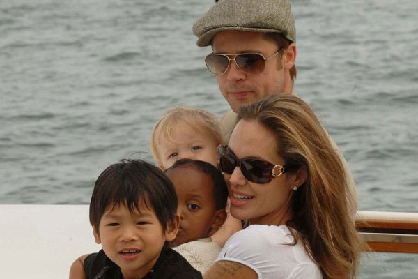 ¡Angelina Jolie ganó la batalla! Brad Pitt perdió la custodia de sus hijos