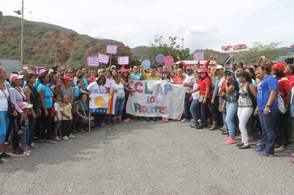 Mujeres del PSUV marcharon por la No violencia