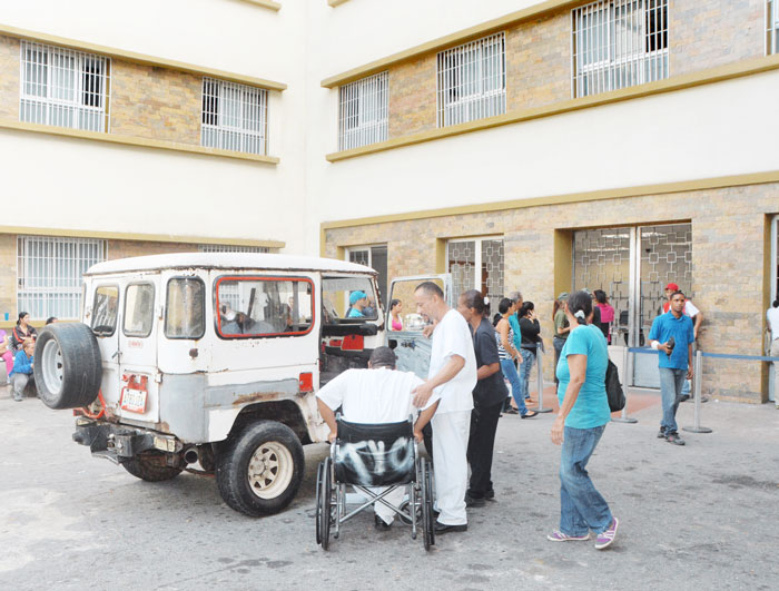 Vargas sin ambulancias para trasladar a pacientes de cuidados intensivos