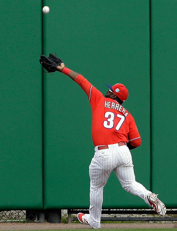 Los Phillies confían mucho en las habilidades de Odúbel Herrera