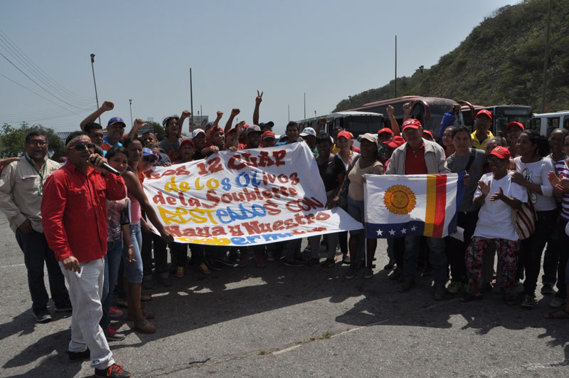 Psuvistas marcharon en respuesta a la oposición