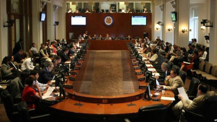 Venezuela anuncia su retiro de la OEA