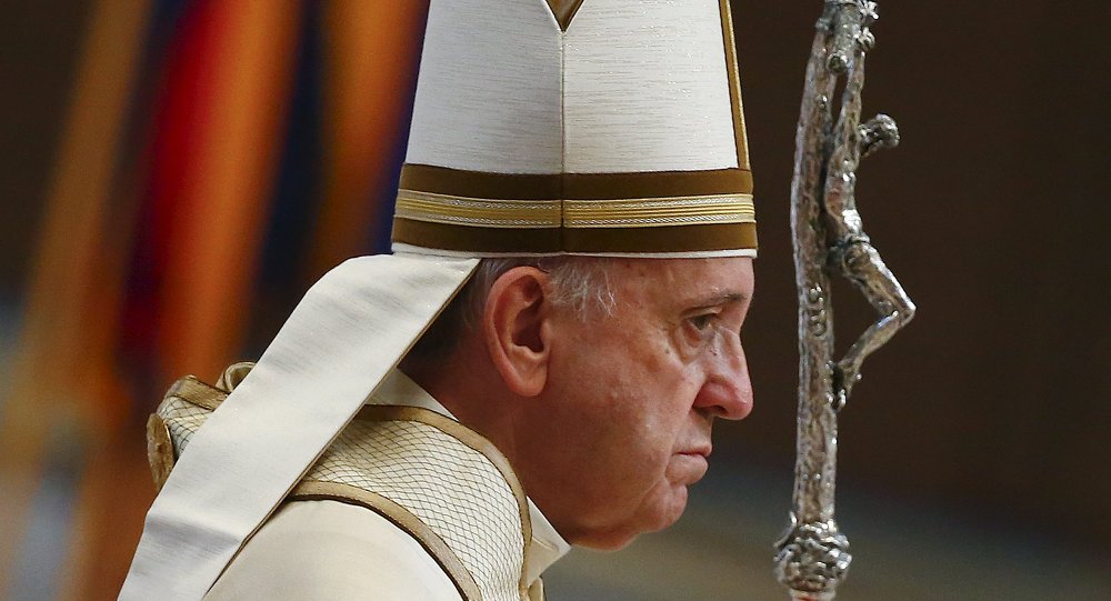 Papa Francisco califica de masacre inaceptable el ataque químico en Siria